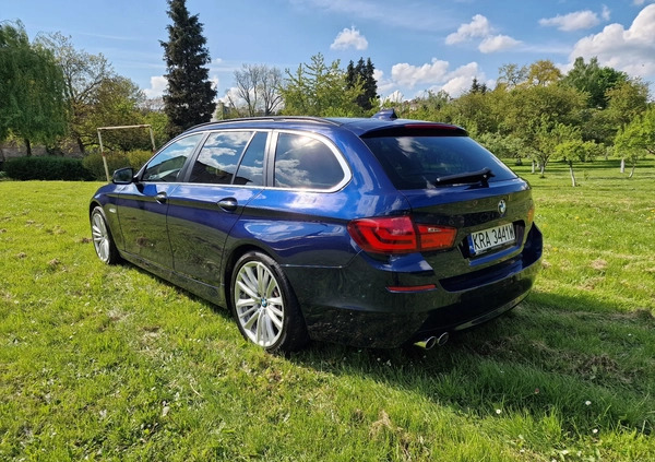 BMW Seria 5 cena 44000 przebieg: 336000, rok produkcji 2011 z Kraków małe 211